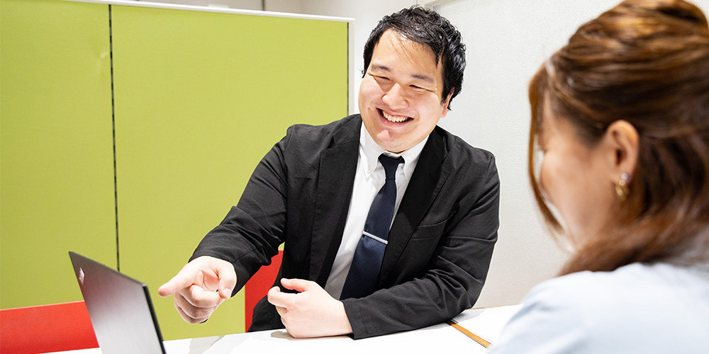 single interview item img