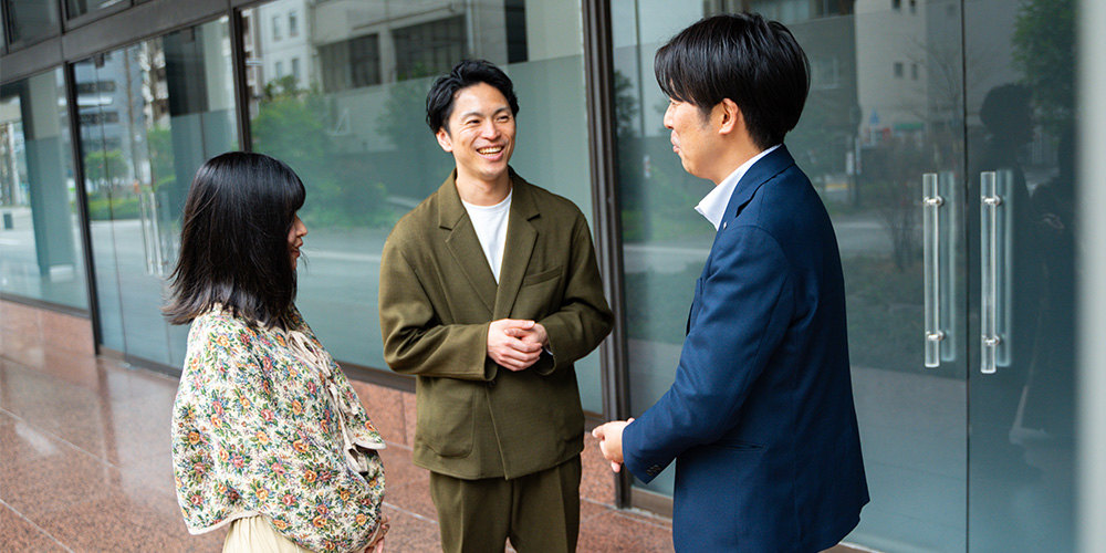 single interview item img